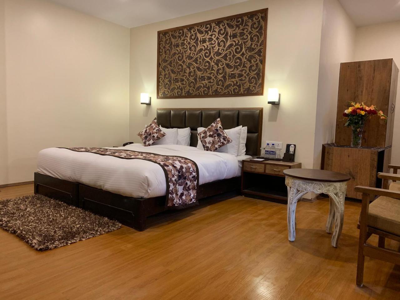 The Aryan Regency Hotell Pelling Eksteriør bilde