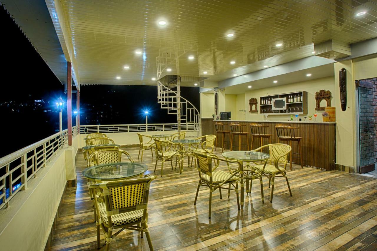 The Aryan Regency Hotell Pelling Eksteriør bilde